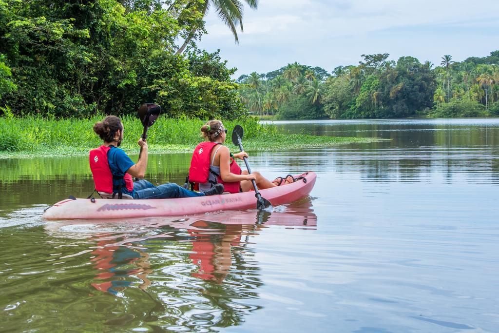 Lirio Lodge Barra de Pacuare Exteriör bild