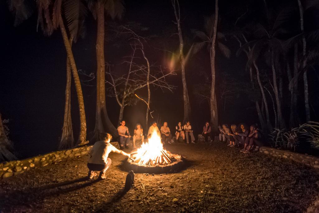 Lirio Lodge Barra de Pacuare Exteriör bild
